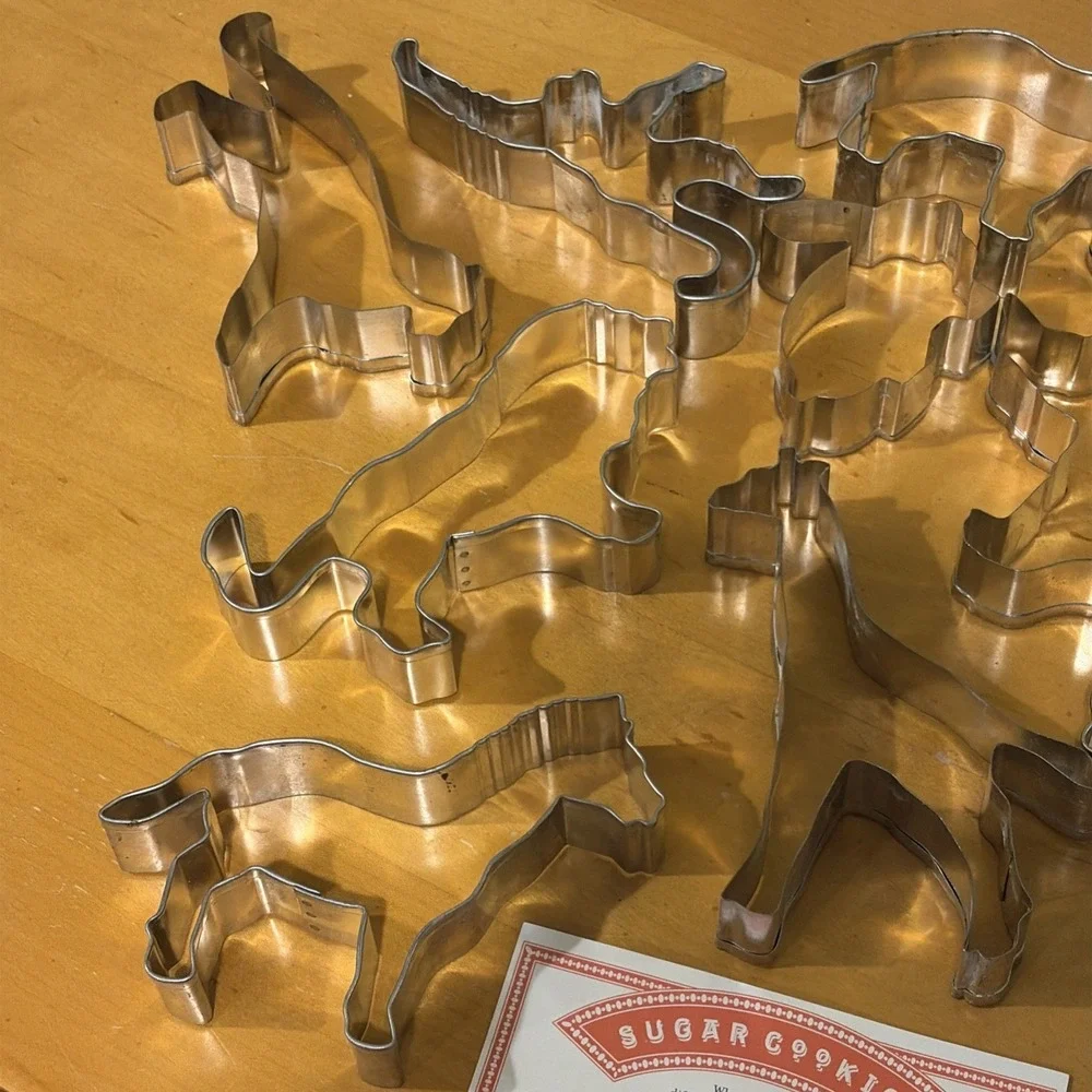 Williams & Sonoma  Animal Cookie Cutter Set 10 animals plus Extras
